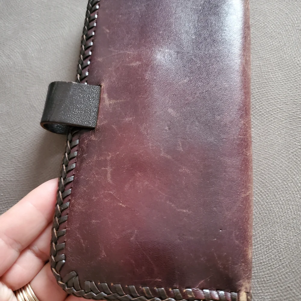 Diamond Brown Genuine  Leather Wallet with Embossed Design Mens
